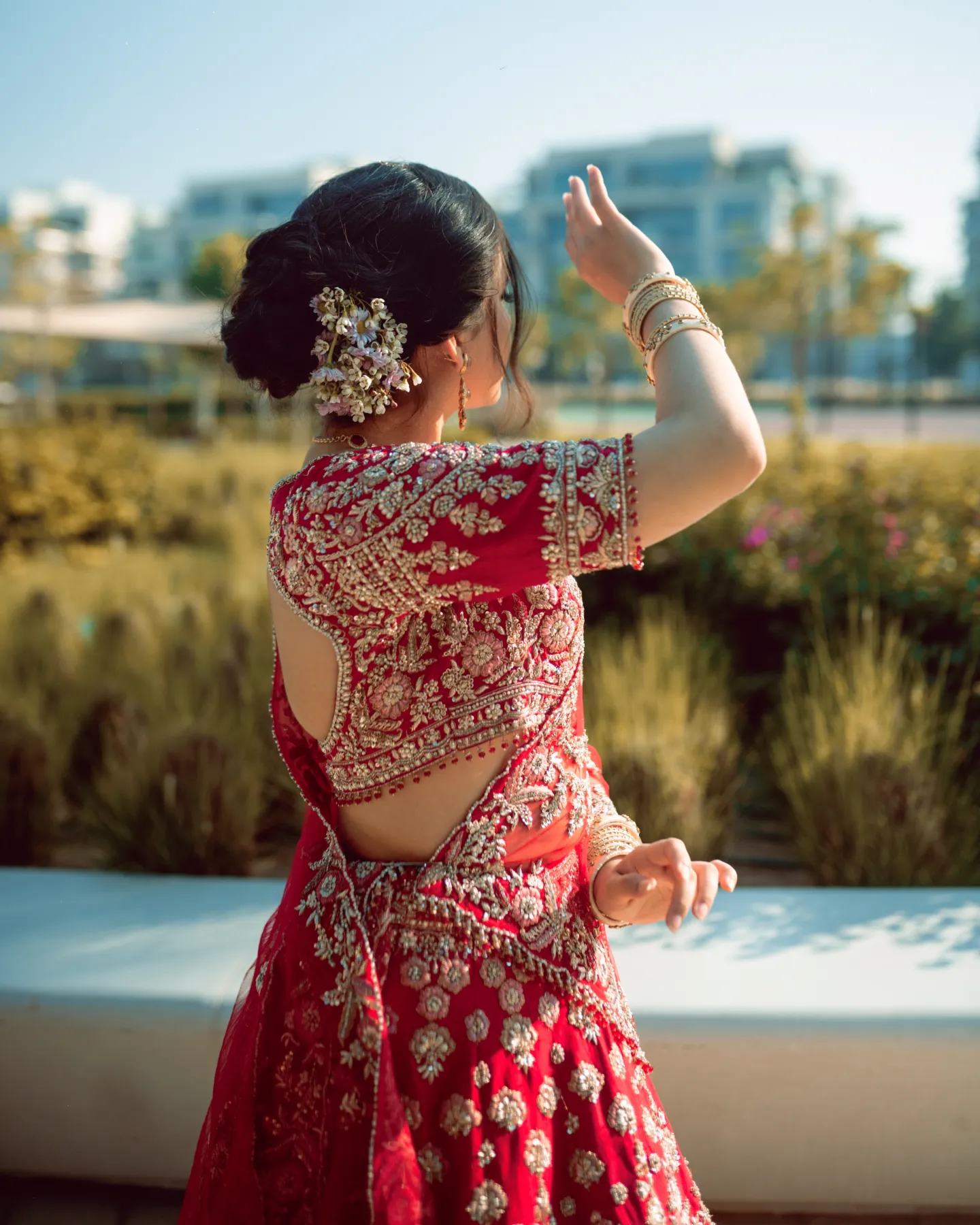 Candid wedding photography by Eesha Muneeb in Faisalabad — image 2