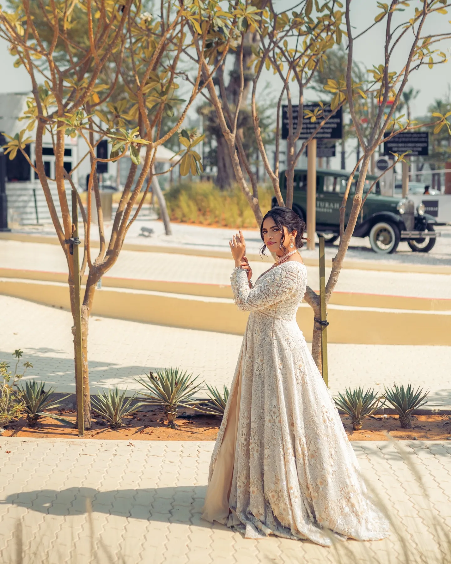 Candid wedding photography by Eesha Muneeb in Faisalabad — image 7
